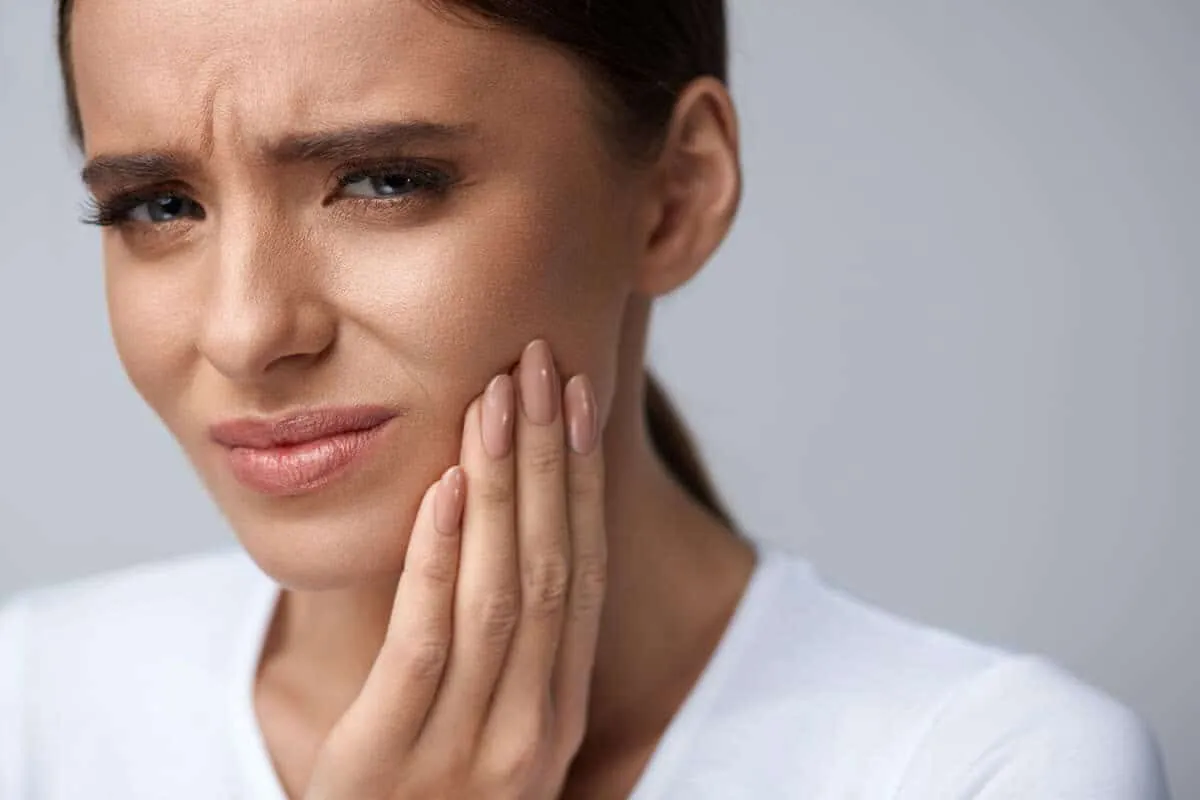 Signs You Need Dentures
